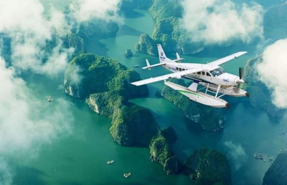 Découverte De La Baie D'Halong En Hydravion : Une Expérience Unique