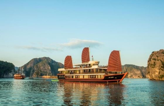 Baie Lan Ha 2 Jours En Croisière Cozy Boutique: Avis De Famille De Mme GUILLARD