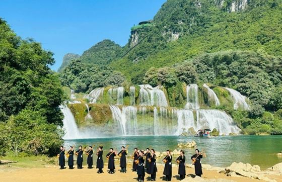 Ethnie Du Vietnam: Découvrez Les Ethnies Minoritaires à Cao Bang Vietnam