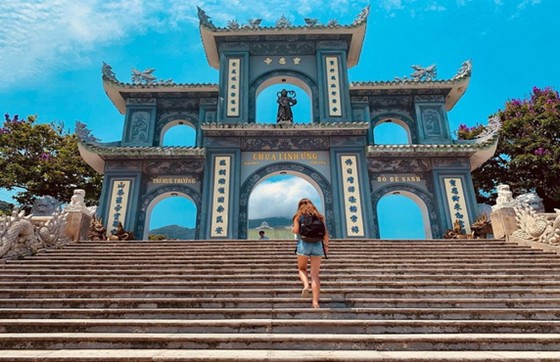 Visite La Pagode Linh Ung (péninsule De Son Tra) Dans Votre Voyage à Da Nang