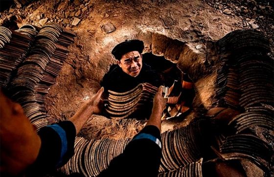 Village De Lung Ri: Village De Fabrication De Tuiles Yin-Yang à Cao Bang Vietnam