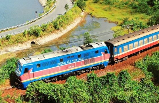 Explorez Le Voyage En Train Spécial à Gia Lam