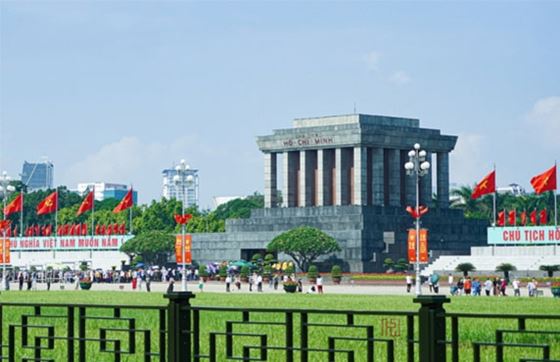 Visitez Le Site Le Plus Important De Hanoi : Le Mausolée De Ho Chi Minh