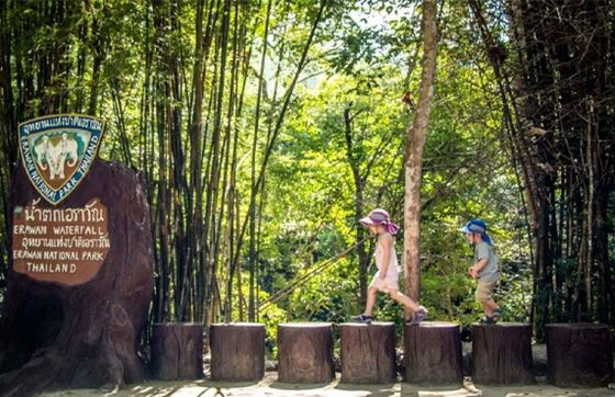 Vacances En Famille à Kanchanaburi: Avis Du Voyage Thailande De Gauthier