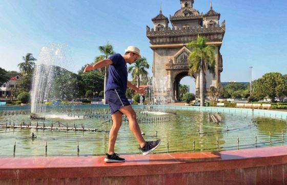 Visiter Le Patuxai - L’arc De Triomphe Vientiane Au Laos