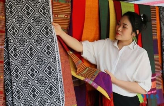 Shopping De Souvenirs à Pu Luong : Quels Sont Les Trésors Cachés ?
