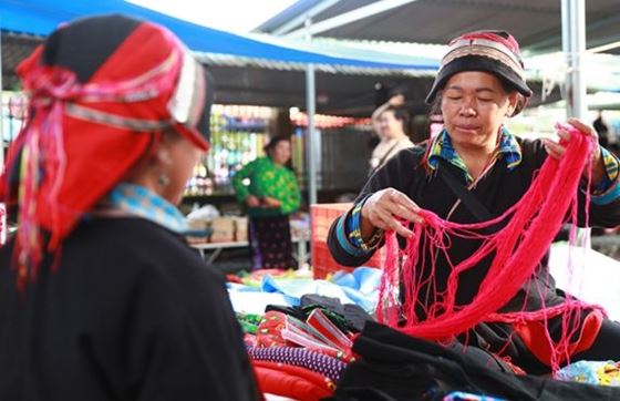 Marché De Quan Ba : Incontournable à Ha Giang, Nord Du Vietnam