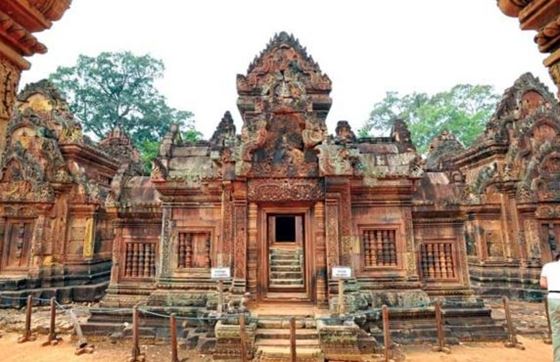 Remarque Sur 1 Semaine à Siem Reap Cambodge Par M. Terrans 