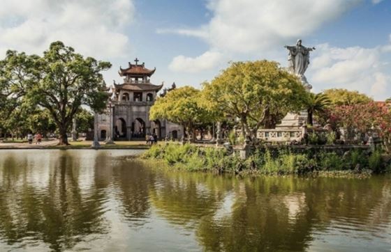 Que Faire à Ninh Bình ? Cathédrale Phát Diệm Ninh Bình