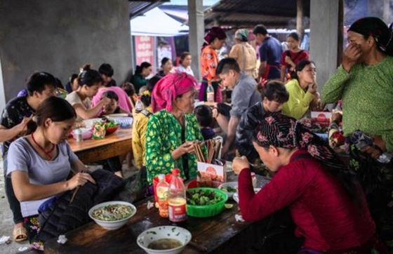Marché De Trang Kim : À La Découverte Des Spécialités De Ha Giang