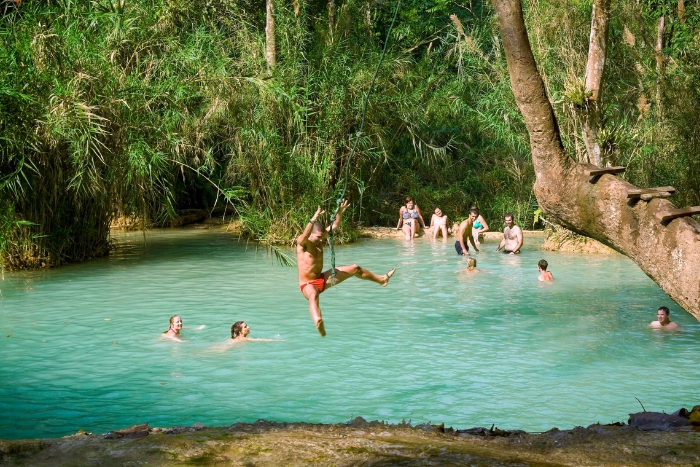 Pourquoi choisir le centre Laos pour un voyage en famille ?