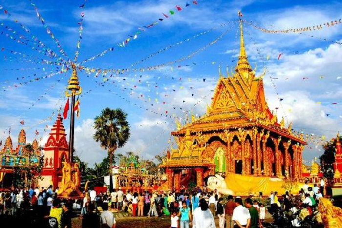 Chaul Chnam Thmey - fête traditionnelle à Sihanoukville ainsi qu'au Cambodge