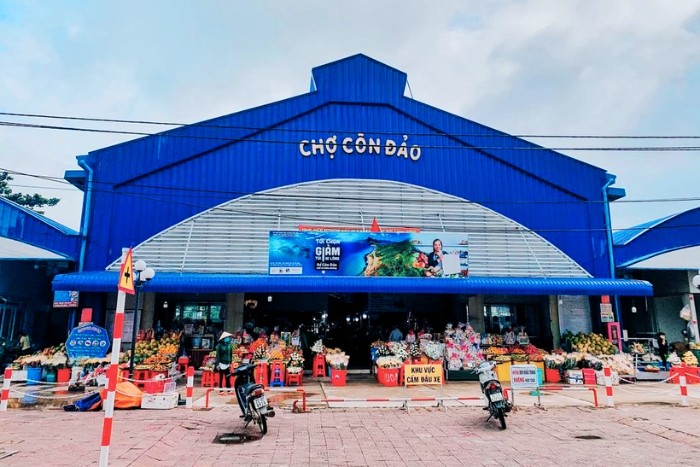 Marché de Con Dao, escale authentique durant Con Dao en 2 jours