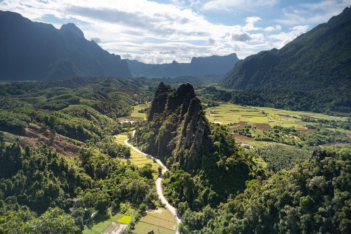 Vang Vieng - Escapade entre montagnes et rivières