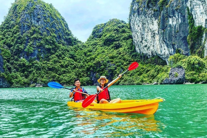 Kayak à Hang Luồn