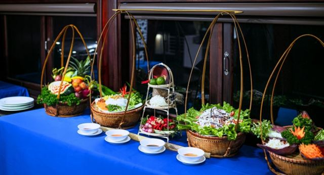 Cuisine vietnamienne avec décor impressive
