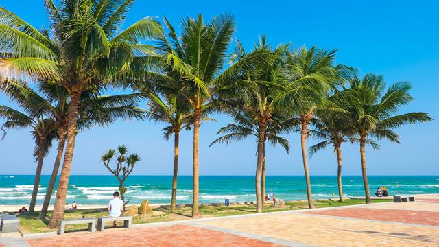 Belle plage de Da Nang