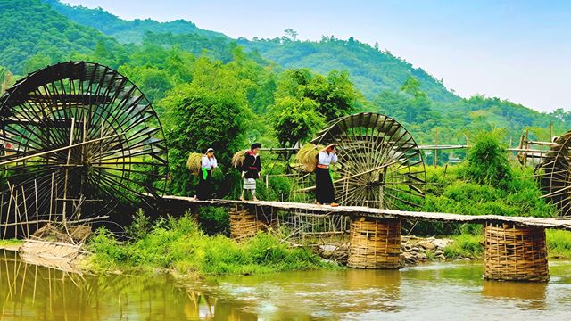 Roue à eau à Pu Luong, Vietnam