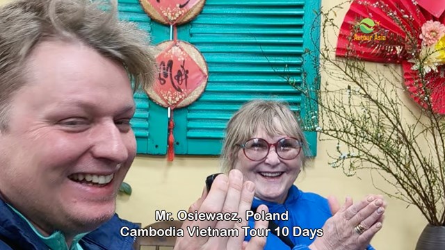 M Jakub parle de son voyage de 13 jours au Vietnam et au Cambodge