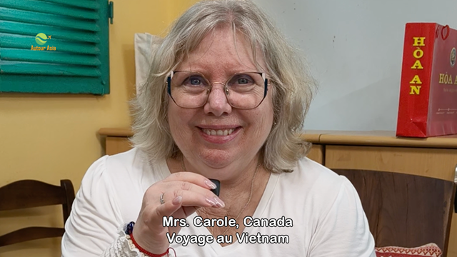 Mme Carole explique en vidéo pourquoi choisir Autour Asia